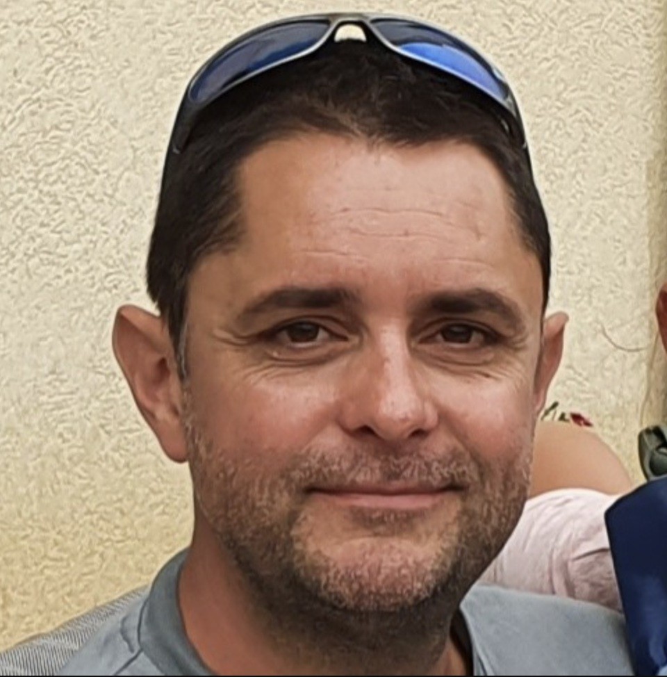 Arnaud Cubertier, chercheur de fuites à Carros