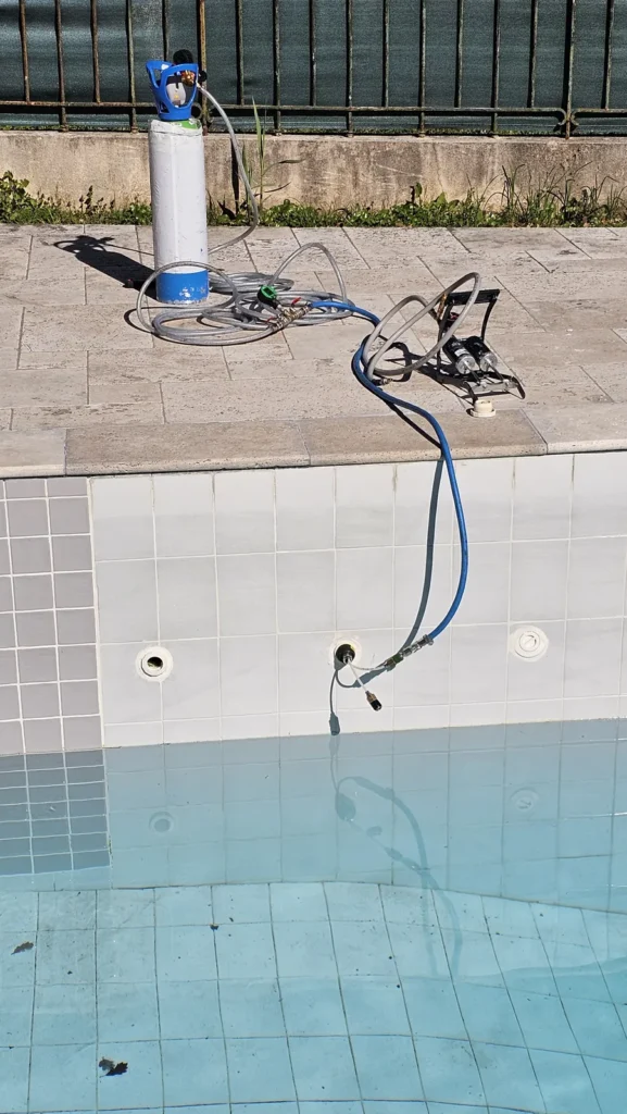Caméra thermique et gaz traceur, outils non destructifs d'une recherche de fuite à Villeneuve-Loubet